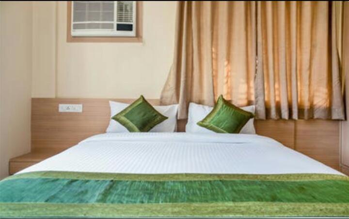 Indus Residency Hotel Kolkata Exterior photo